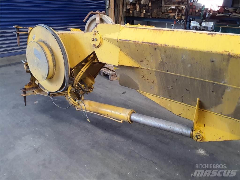 Krupp KMK 3050 jib Delovi i oprema za kran