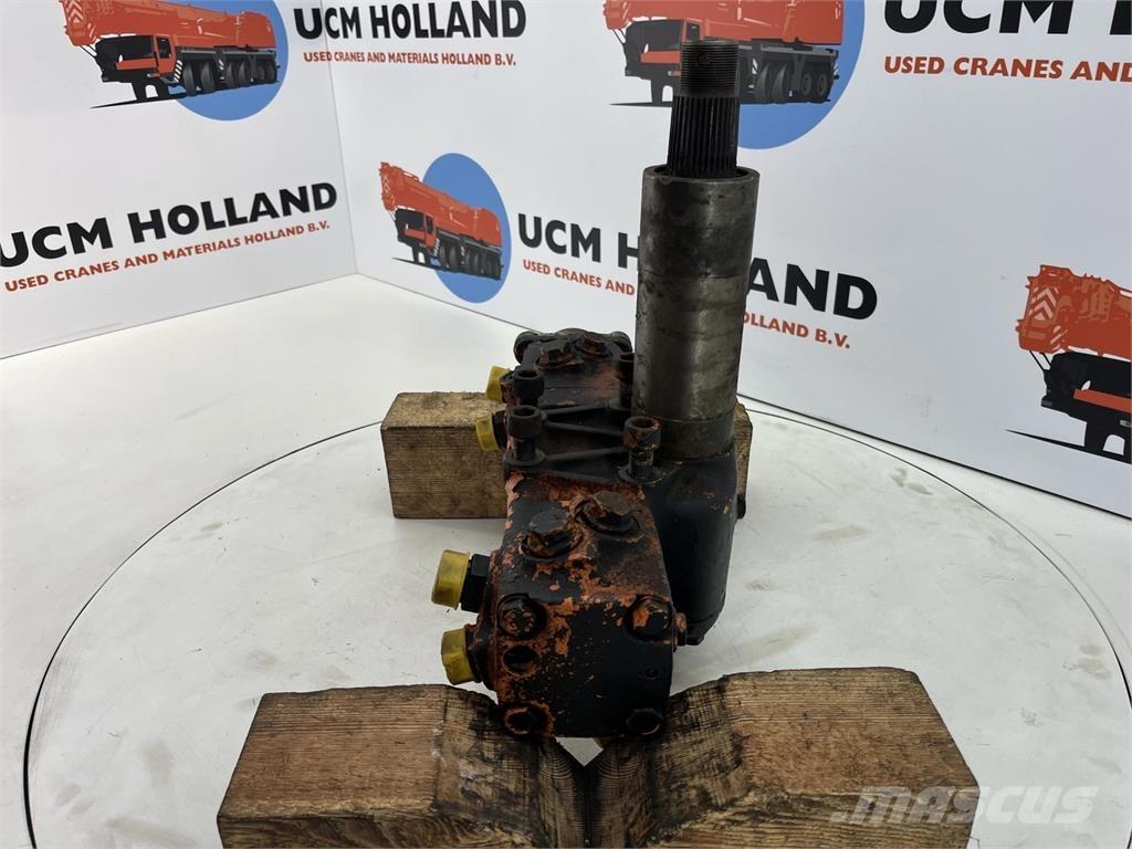  Steering box 210bar Delovi i oprema za kran