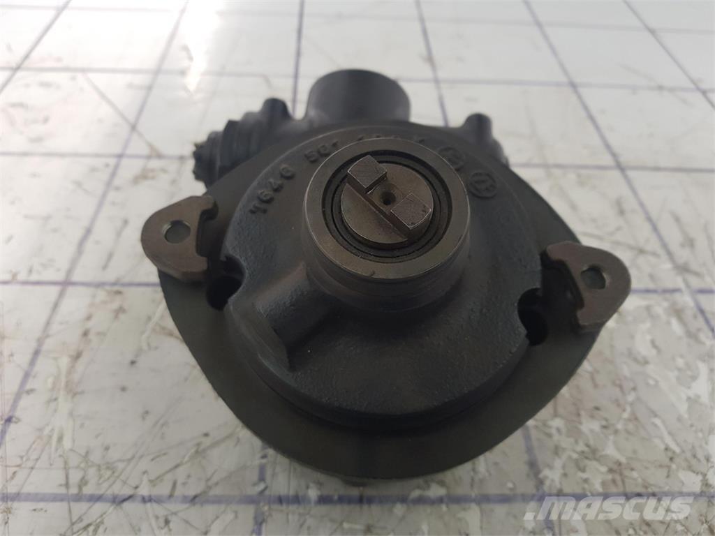 ZF steering pump Delovi i oprema za kran