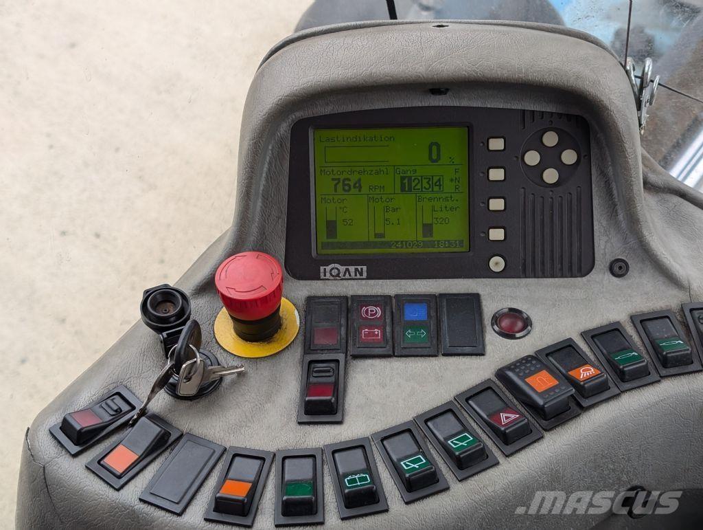 SMV SC4527CA5 Dohvatni viljuškari