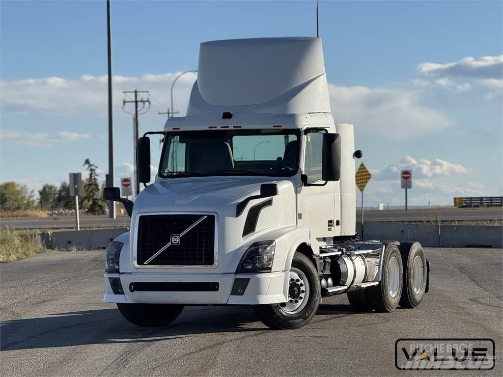 Volvo VNL300 Tegljači