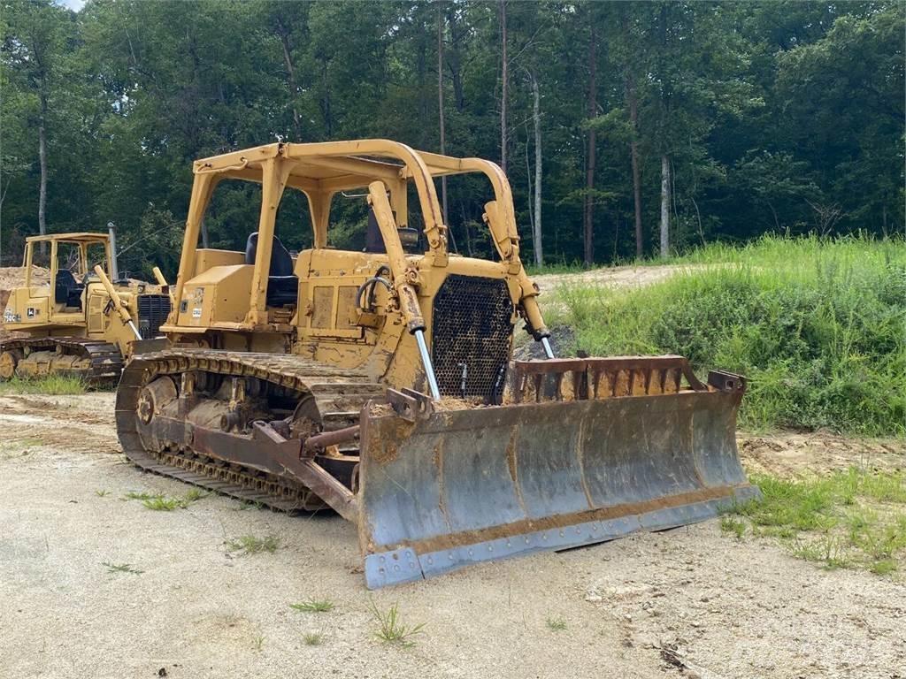 CAT D6D Ostalo za građevinarstvo