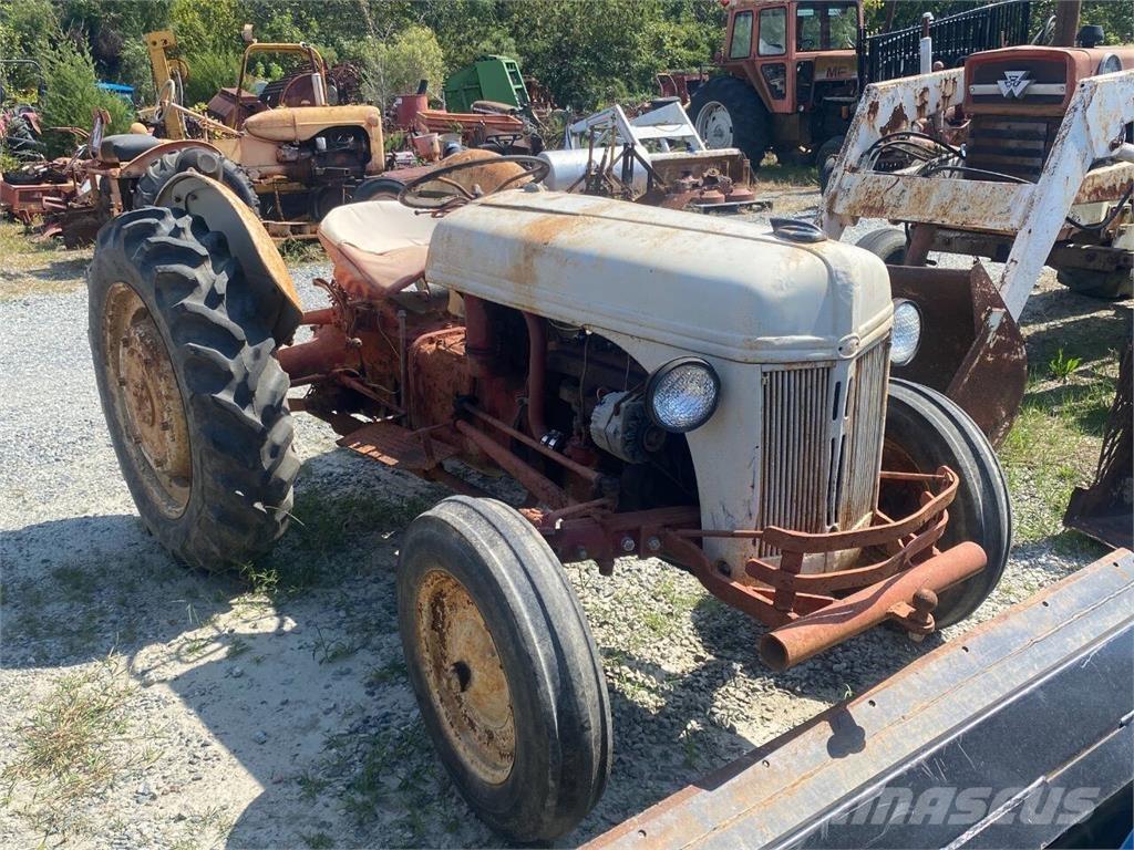 Ford 8N Ostalo za građevinarstvo