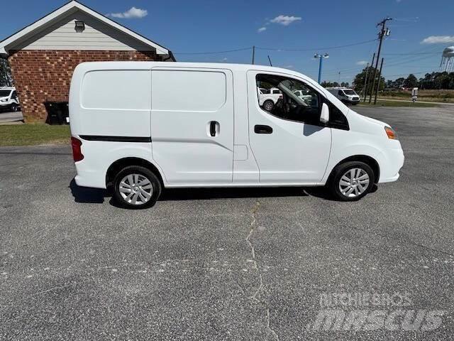 Nissan NV200 Ostalo za građevinarstvo