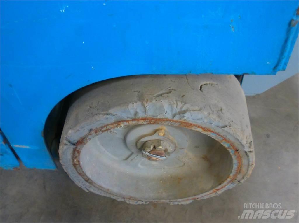 Genie GS1532 Makazaste platforme