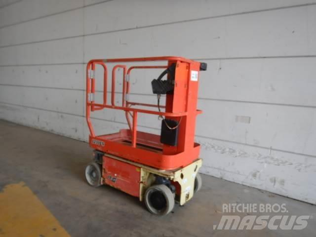 JLG 1230ES Jarbolne penjajuće platforme