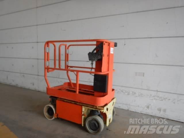 JLG 1230ES Jarbolne penjajuće platforme