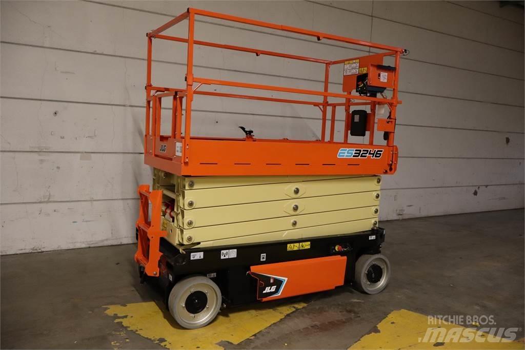 JLG 3246ES Makazaste platforme