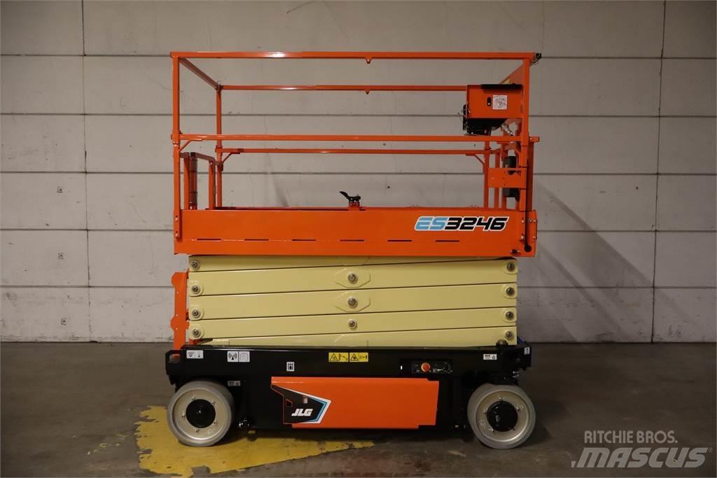 JLG 3246ES Makazaste platforme