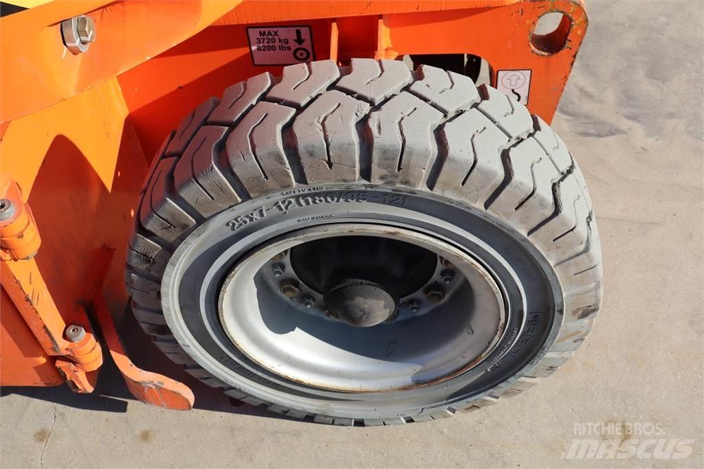 JLG E300AJP Zglobne podizne platforme
