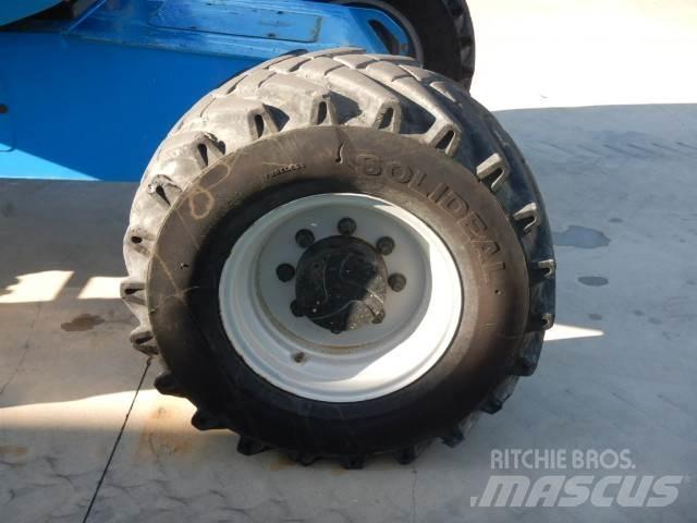 Manitou 200ATJ Zglobne podizne platforme