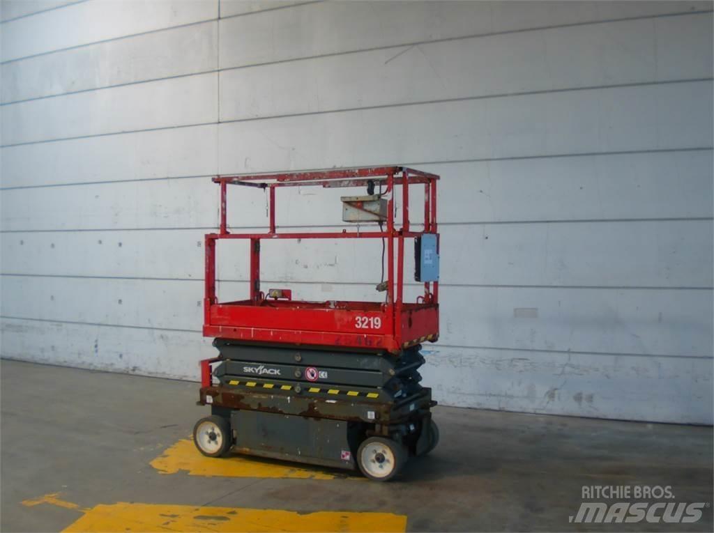 SkyJack SJ3219 Makazaste platforme