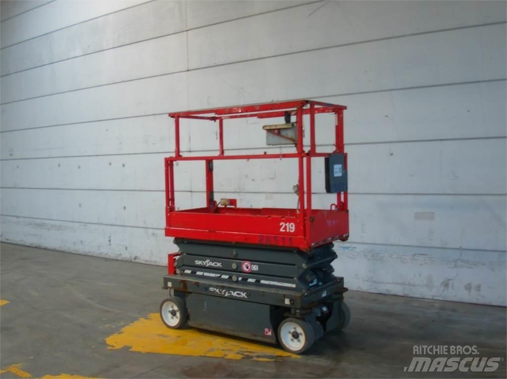 SkyJack SJ3219 Makazaste platforme