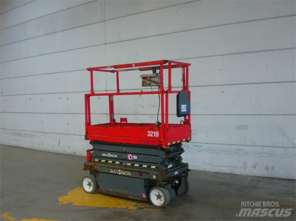 SkyJack SJ3219 Makazaste platforme