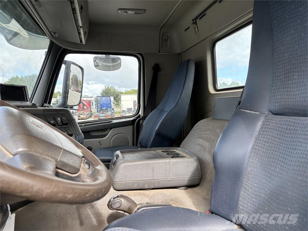Volvo FM440 Kamioni za podizanje kablova