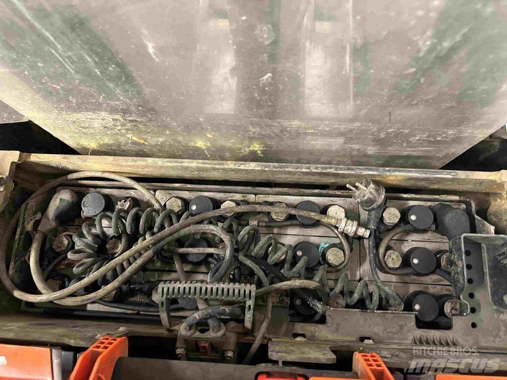 BT SWE 100 Ručni električni viljuškar