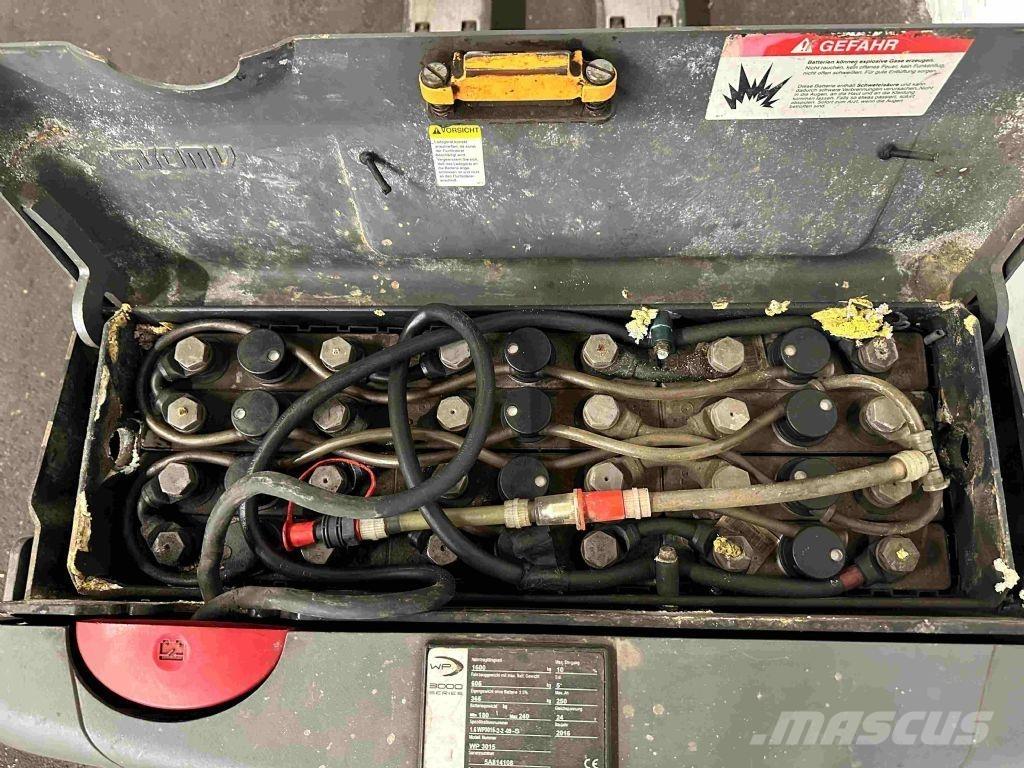 Crown WP 3015 Nisko podizni električni viljuškar