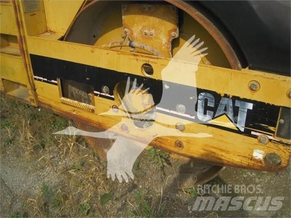 CAT CB-534C Valjci sa jednim bubnjem