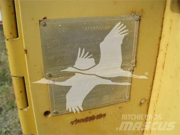CAT CB-534C Valjci sa jednim bubnjem