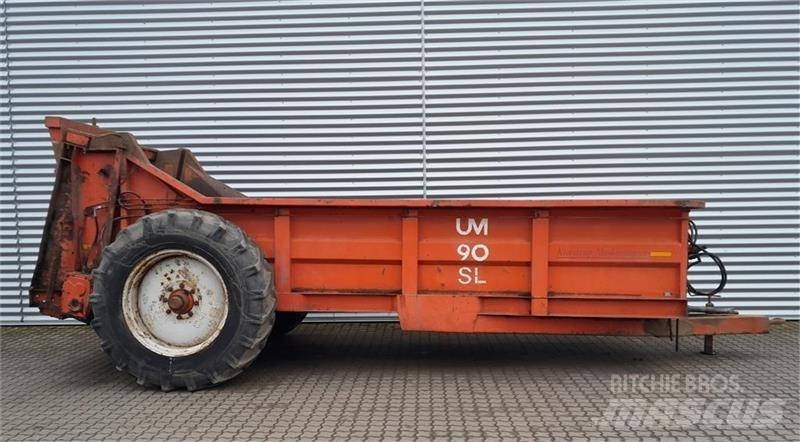  UM 90 SL Rasturači đubriva