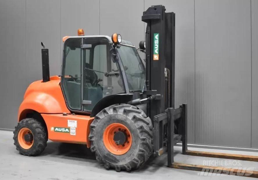 Ausa C400Hx4 Vanterenski viljuškar