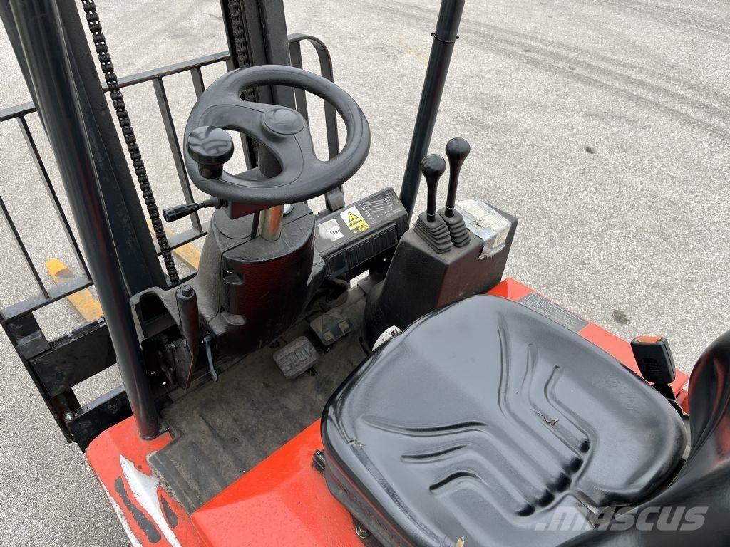 Linde E12Z-02 Električni viljuškari