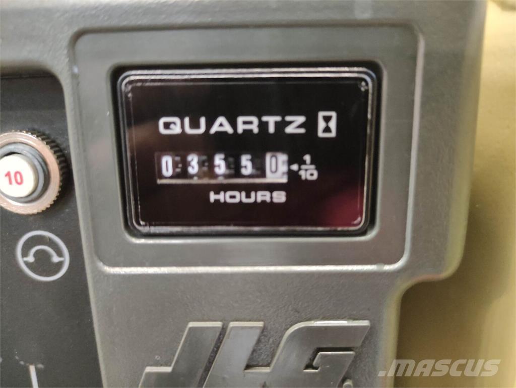 JLG 3246ES Makazaste platforme