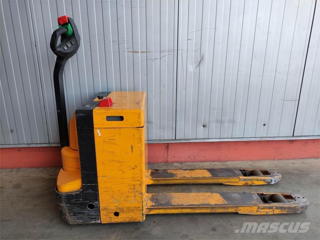 Jungheinrich ELE16G Nisko podizni električni viljuškar
