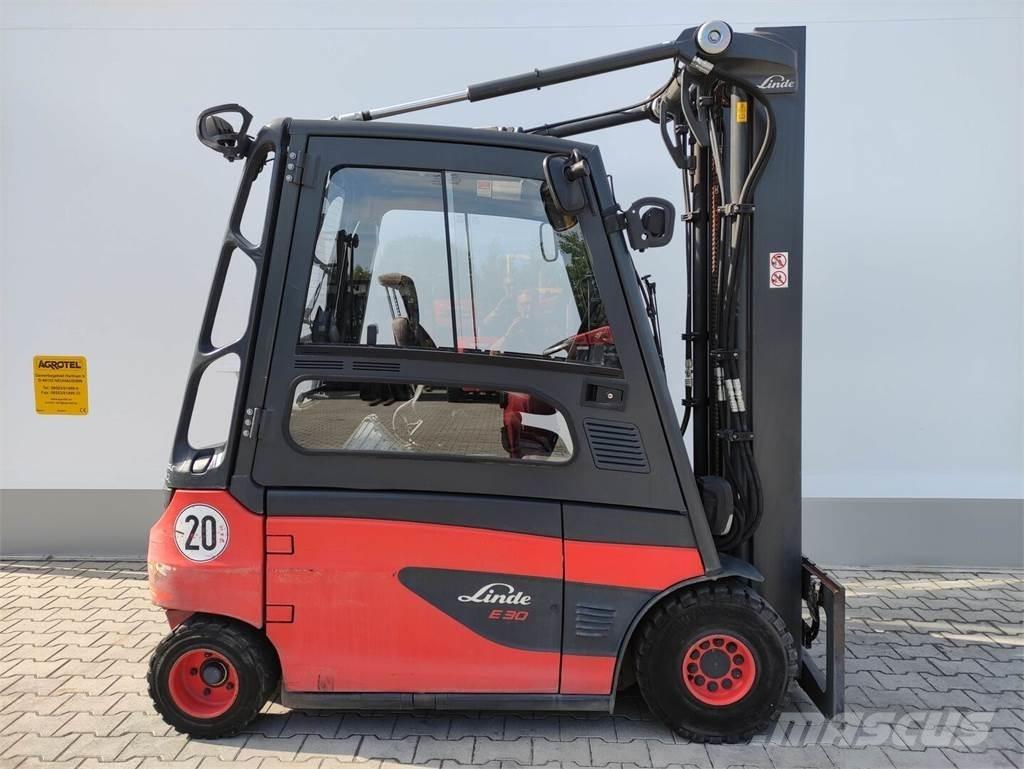 Linde E30L/387 (LACK NEU) Električni viljuškari