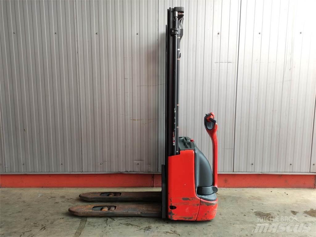 Linde L12 Ručni električni viljuškar