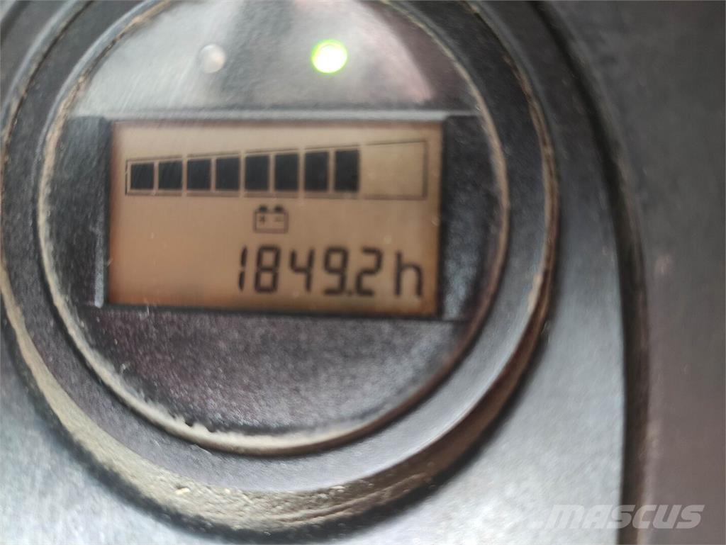 Linde T16-1152 Nisko podizni električni viljuškar