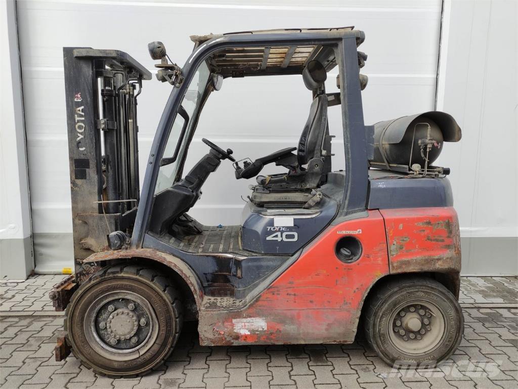 Toyota 8FG35N Plinski viljuškari