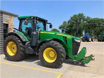 John Deere 8335 R