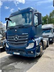 Mercedes-Benz Actros 1843