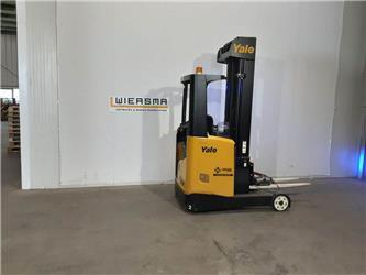 Yale Reachtruck MR14