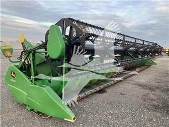 John Deere 635F