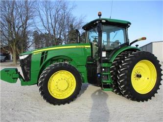 John Deere 8245R