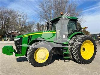 John Deere 8245R