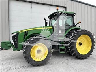 John Deere 8370R