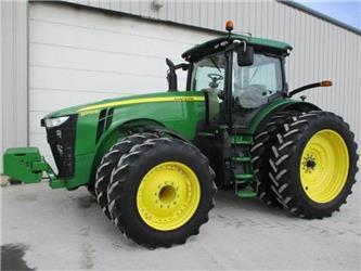 John Deere 8370R
