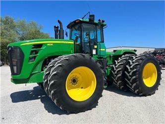 John Deere 9530