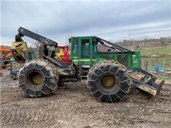 John Deere 848H