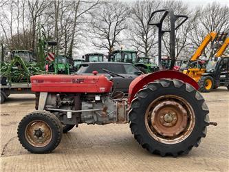 Massey Ferguson 152