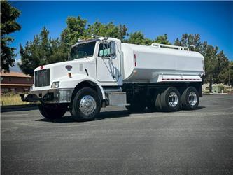 Peterbilt 330
