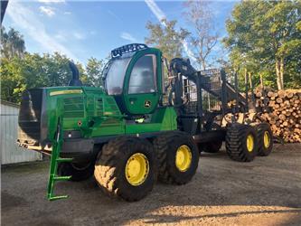 John Deere 1910G