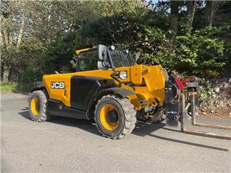 JCB 525-60