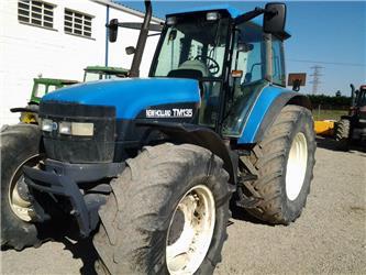 New Holland TM 135
