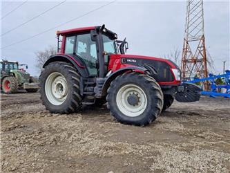 Valtra T193