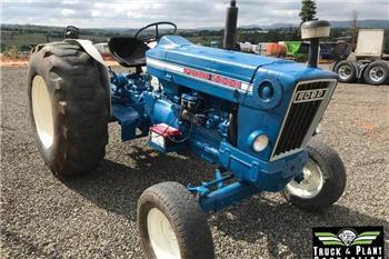 Ford 500 Tractor