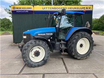 New Holland TM 135